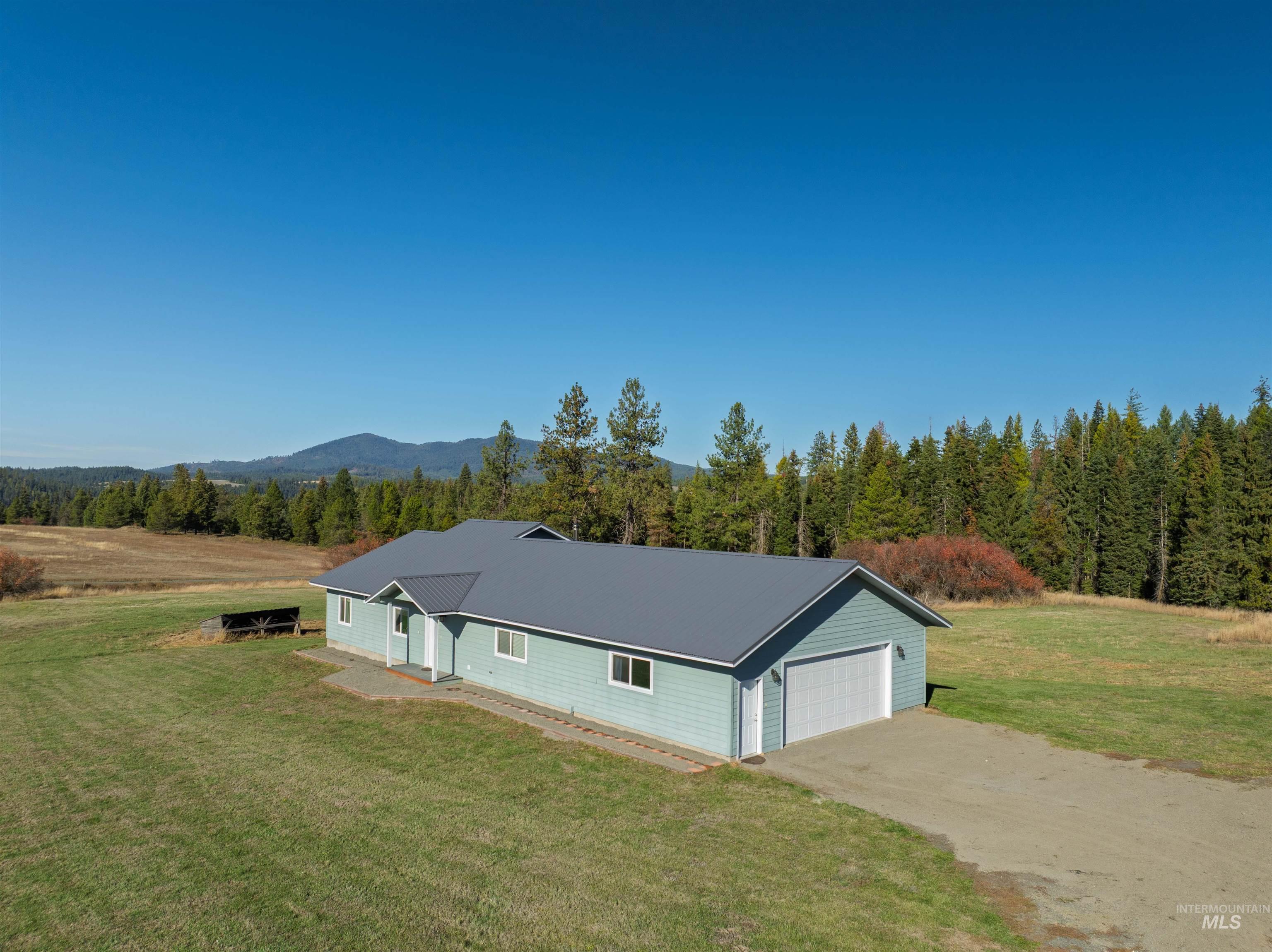 1076 Quartz Creek Rd, Harvard, Idaho 83834, 3 Bedrooms, 2 Bathrooms, Residential For Sale, Price $655,000,MLS 98965922