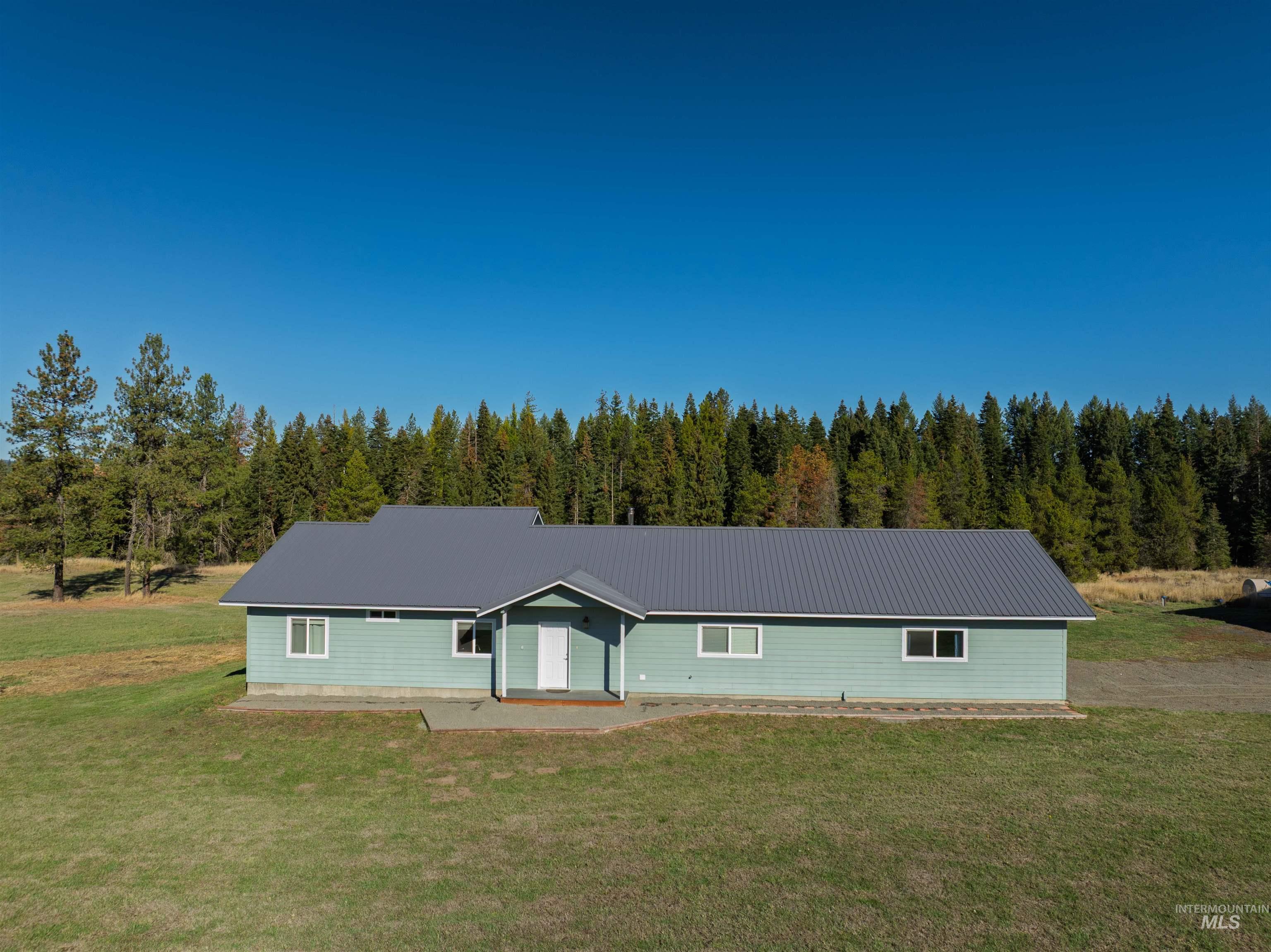 1076 Quartz Creek Rd, Harvard, Idaho 83834, 3 Bedrooms, 2 Bathrooms, Residential For Sale, Price $655,000,MLS 98965922