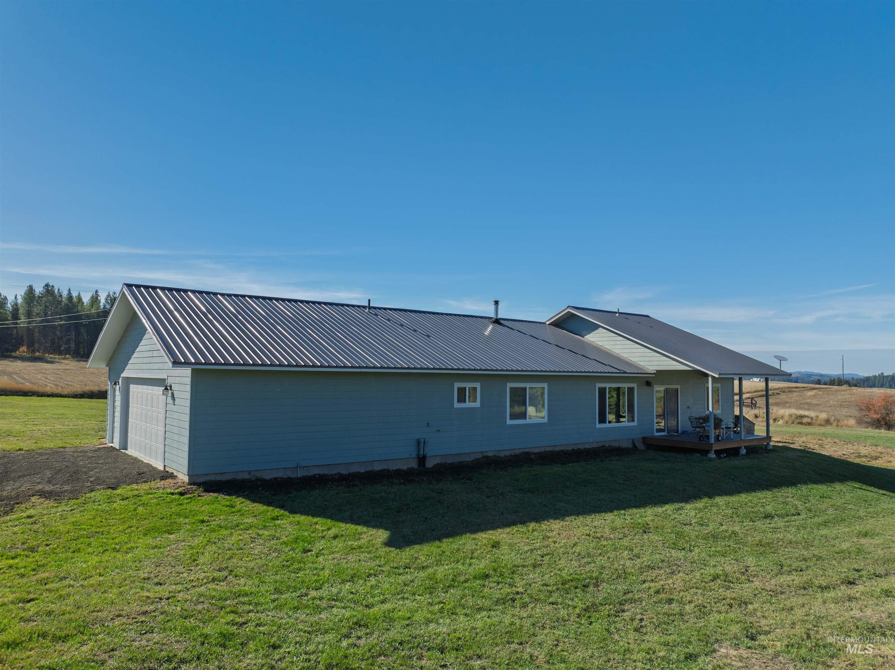 1076 Quartz Creek Rd, Harvard, Idaho 83834, 3 Bedrooms, 2 Bathrooms, Residential For Sale, Price $655,000,MLS 98965922