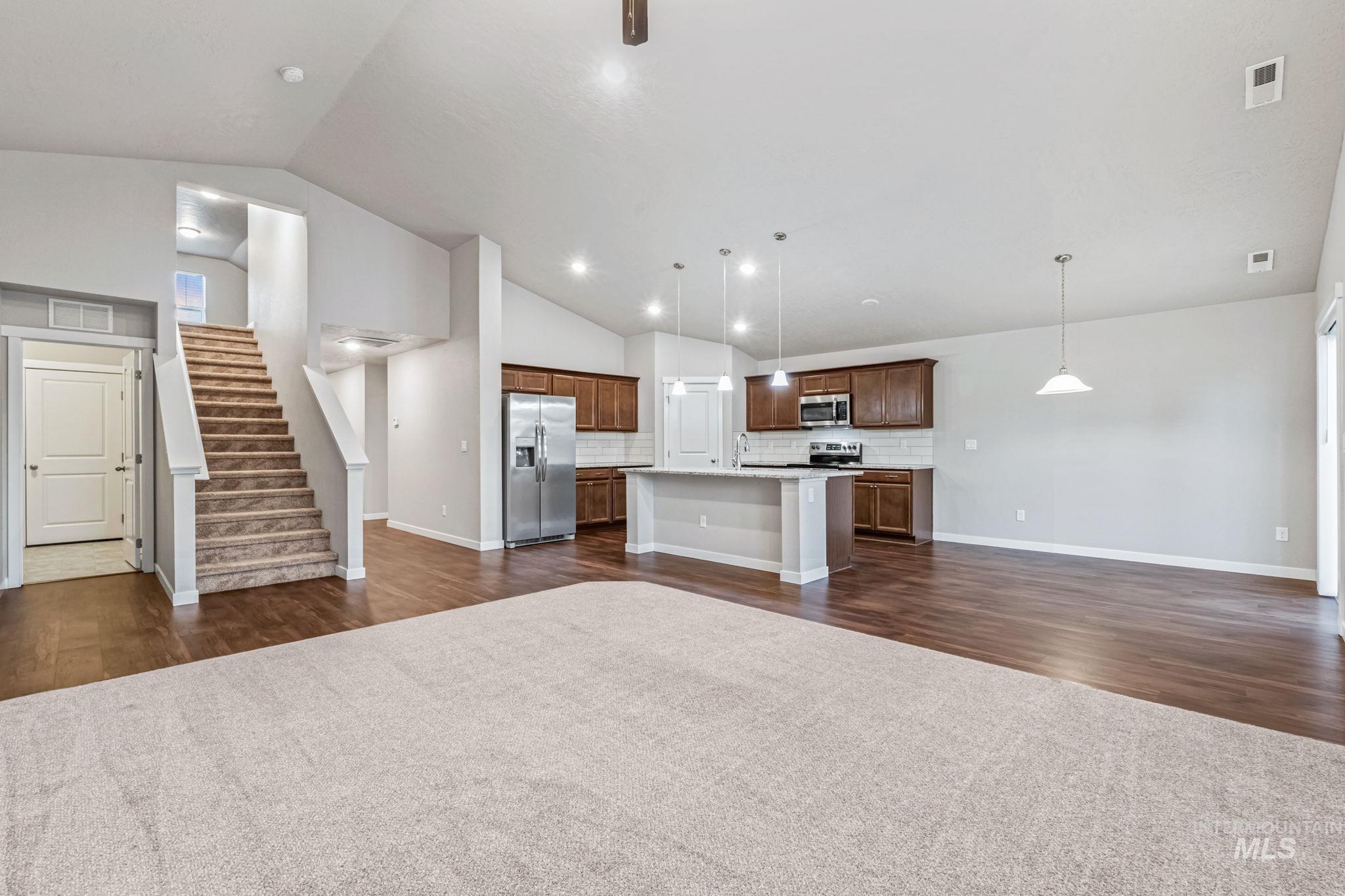 15837 N Limestone Way, Nampa, Idaho 83651, 4 Bedrooms, 2 Bathrooms, Residential For Sale, Price $429,990,MLS 98965953