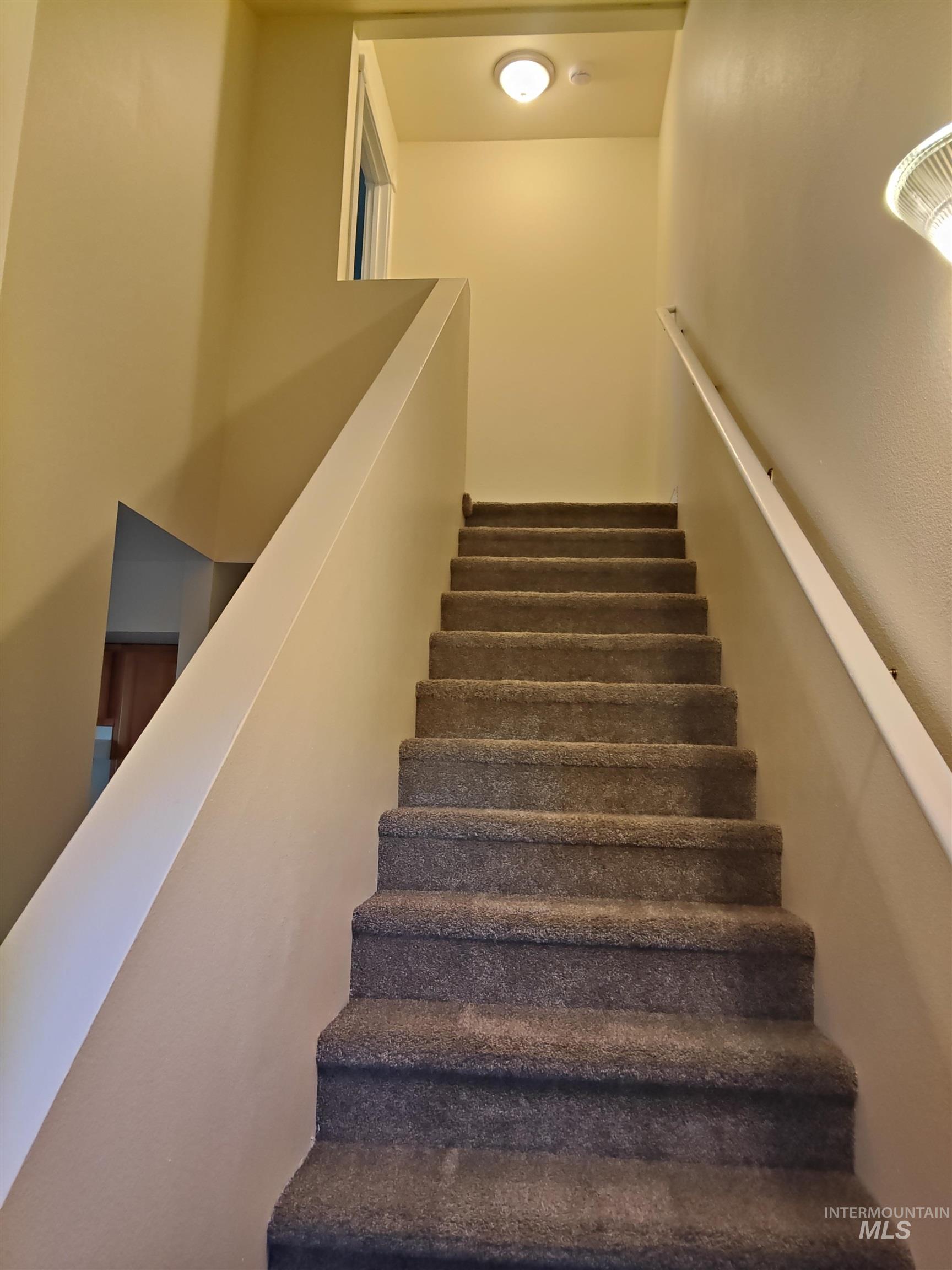 1426 E Sharons Loop, Nampa, Idaho 83686, 2 Bedrooms, 2 Bathrooms, Residential Income For Sale, Price $799,000,MLS 98965961