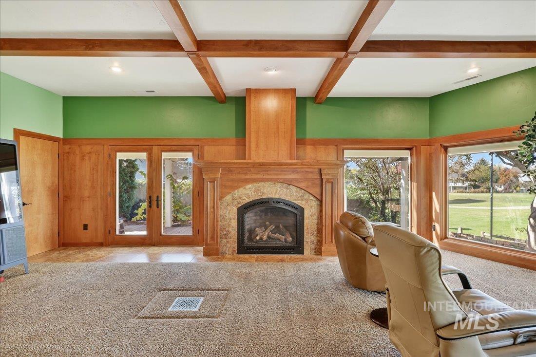 898 N Nicklaus Lane, Eagle, Idaho 83616, 4 Bedrooms, 3.5 Bathrooms, Residential For Sale, Price $699,899,MLS 98965970