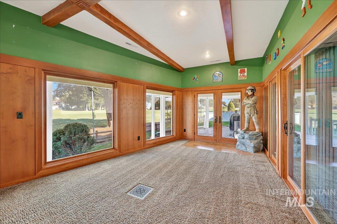 898 N Nicklaus Lane, Eagle, Idaho 83616, 4 Bedrooms, 3.5 Bathrooms, Residential For Sale, Price $699,899,MLS 98965970