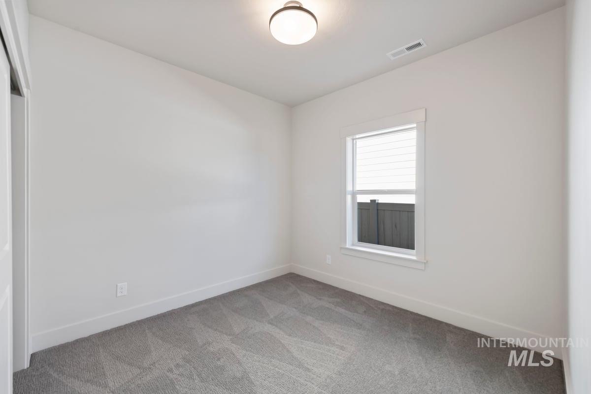 2353 S Hurd Ave., Nampa, Idaho 83686, 3 Bedrooms, 2 Bathrooms, Residential For Sale, Price $529,900,MLS 98965975