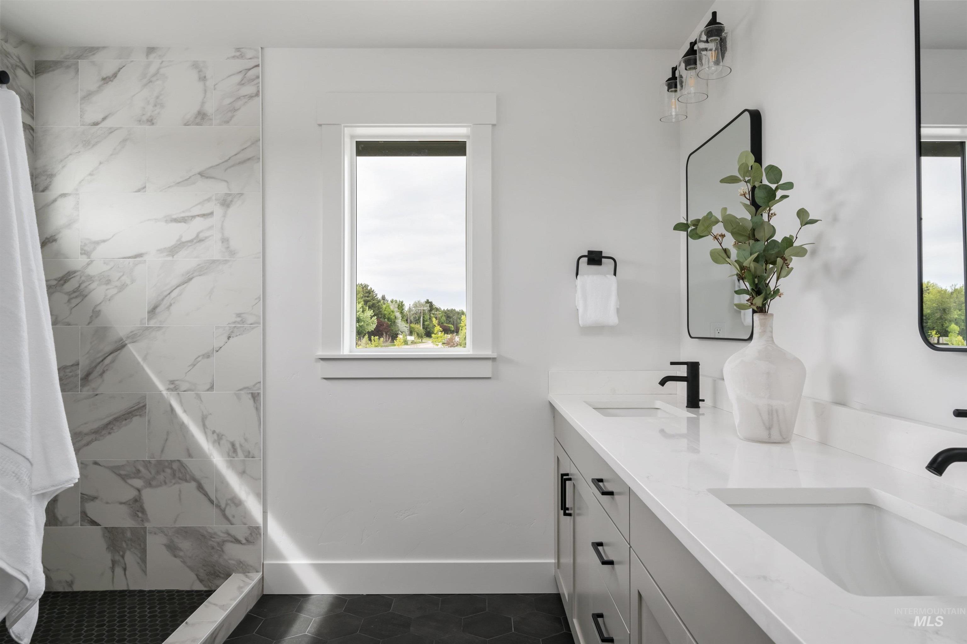 2154 W Freya Court, Eagle, Idaho 83616-1319, 3 Bedrooms, 2.5 Bathrooms, Residential For Sale, Price $519,900,MLS 98965977