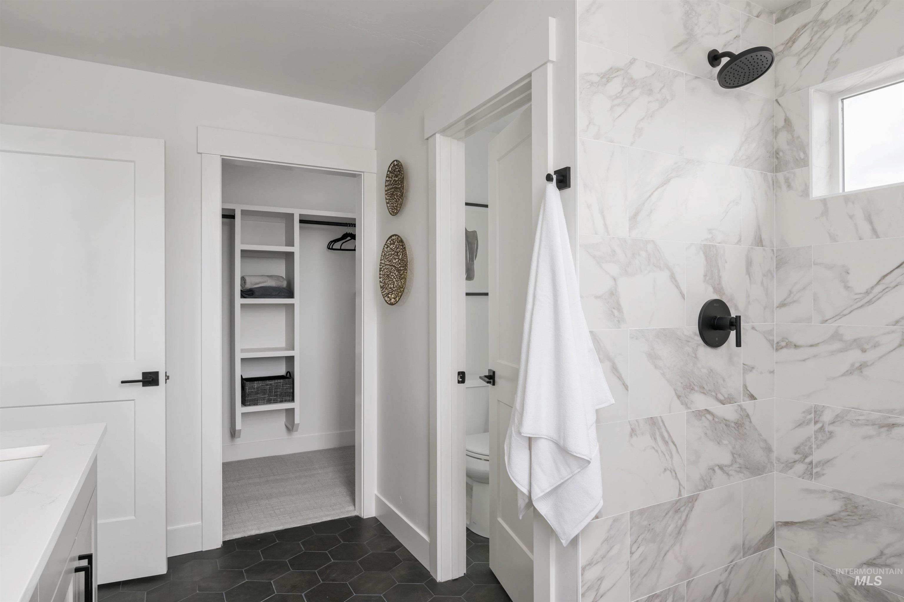 2154 W Freya Court, Eagle, Idaho 83616-1319, 3 Bedrooms, 2.5 Bathrooms, Residential For Sale, Price $519,900,MLS 98965977