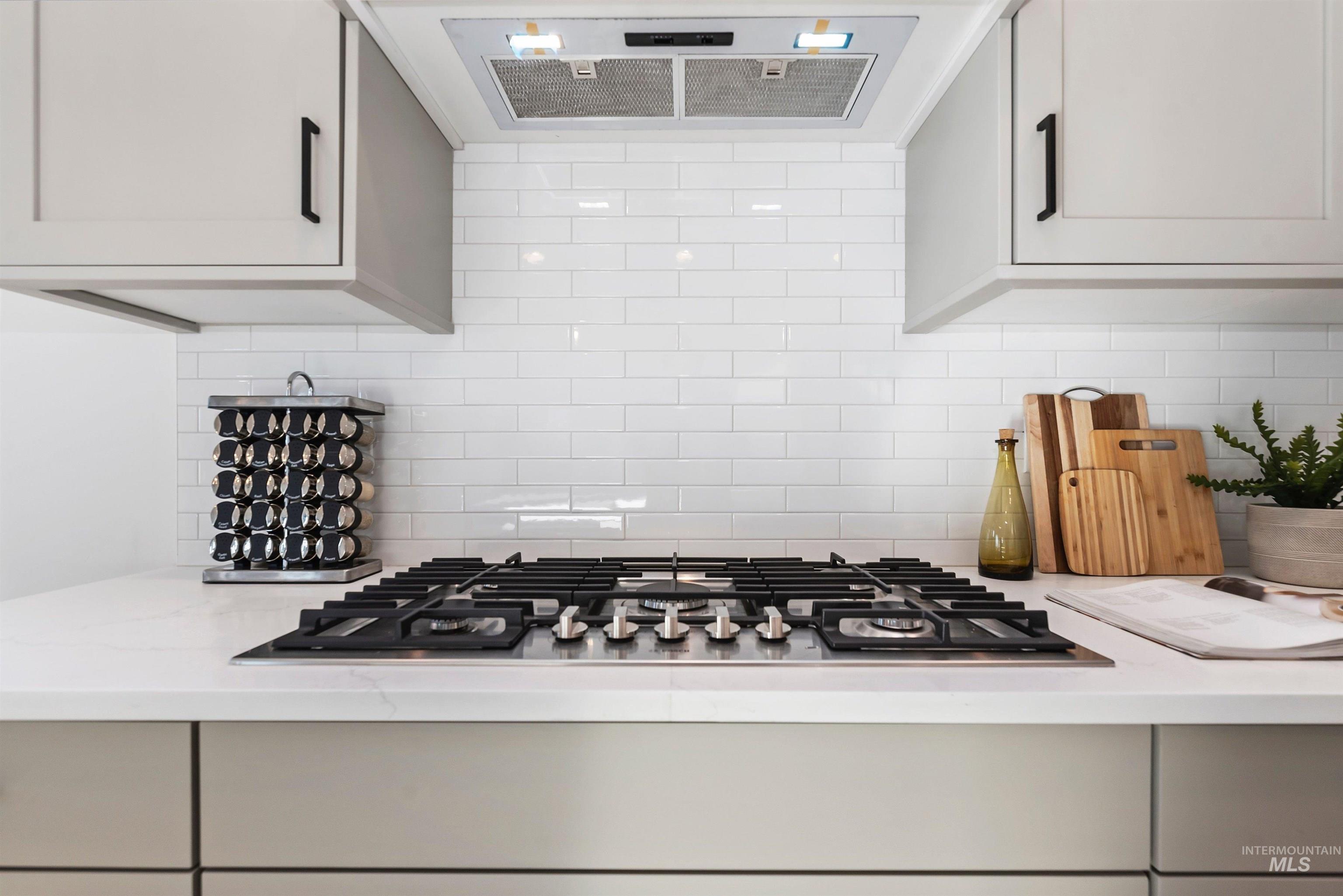 2154 W Freya Court, Eagle, Idaho 83616-1319, 3 Bedrooms, 2.5 Bathrooms, Residential For Sale, Price $519,900, 98965977