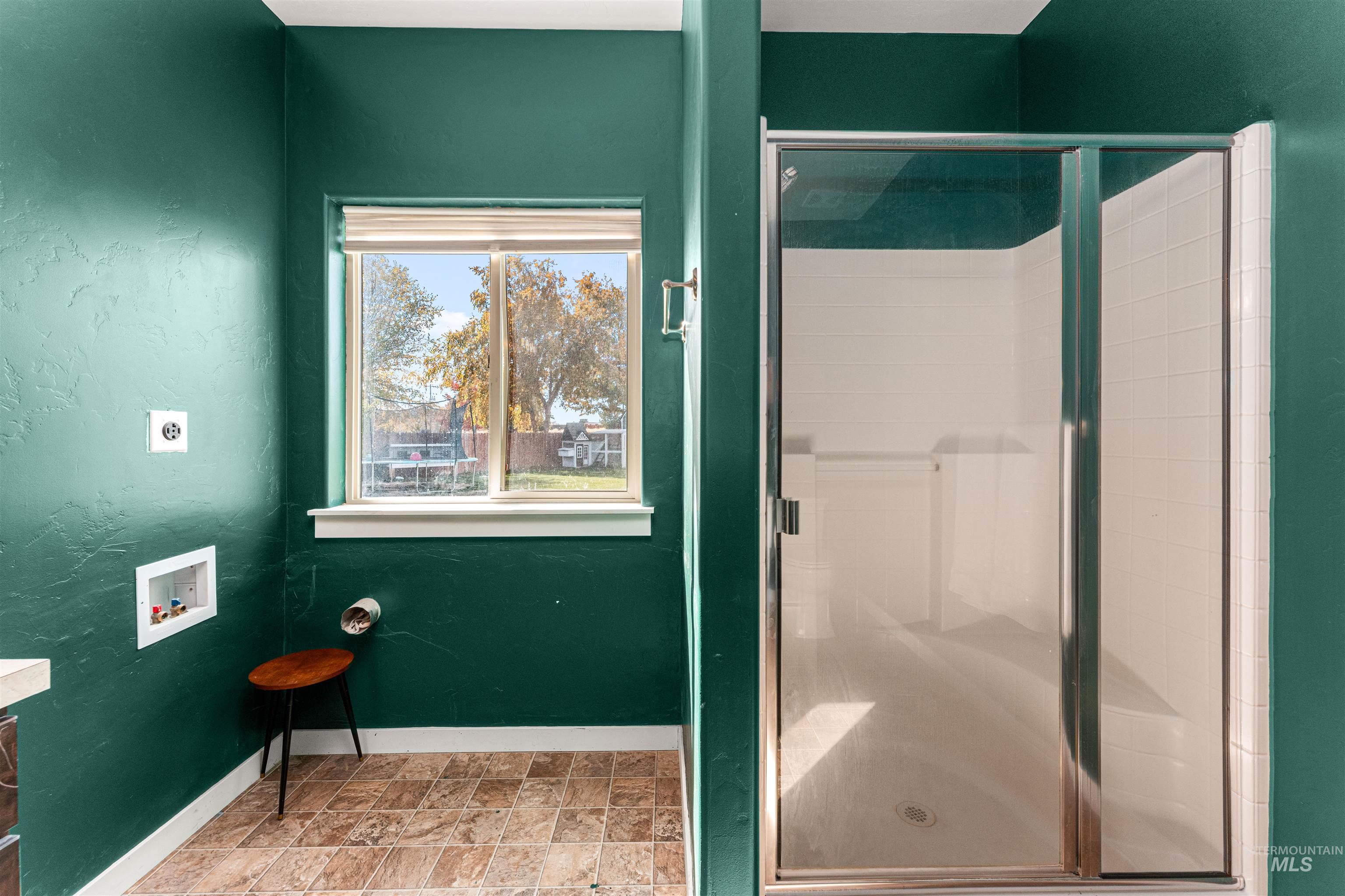 37 E Ensenada Dr, Meridian, Idaho 83646, 6 Bedrooms, 4.5 Bathrooms, Residential For Sale, Price $734,000,MLS 98965984