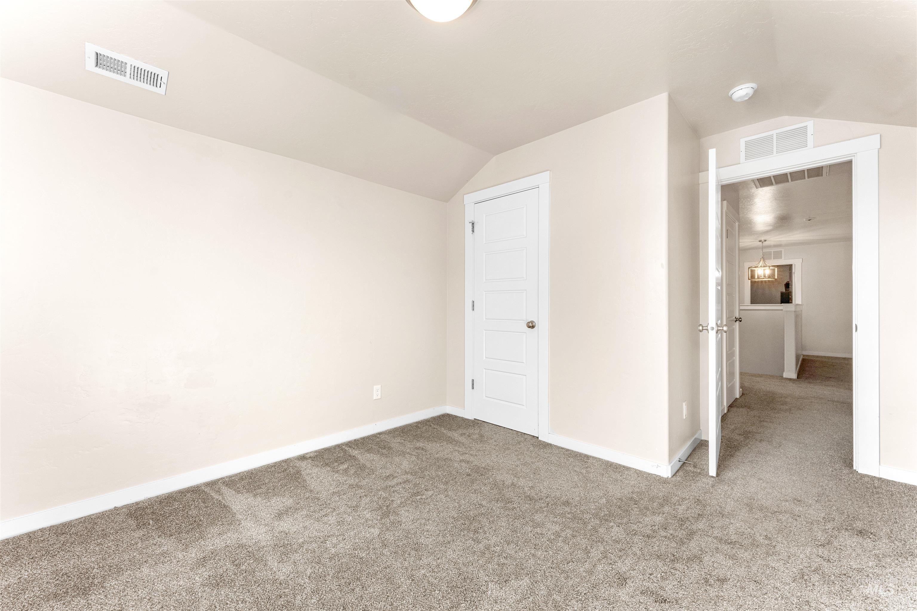 37 E Ensenada Dr, Meridian, Idaho 83646, 6 Bedrooms, 4.5 Bathrooms, Residential For Sale, Price $734,000,MLS 98965984