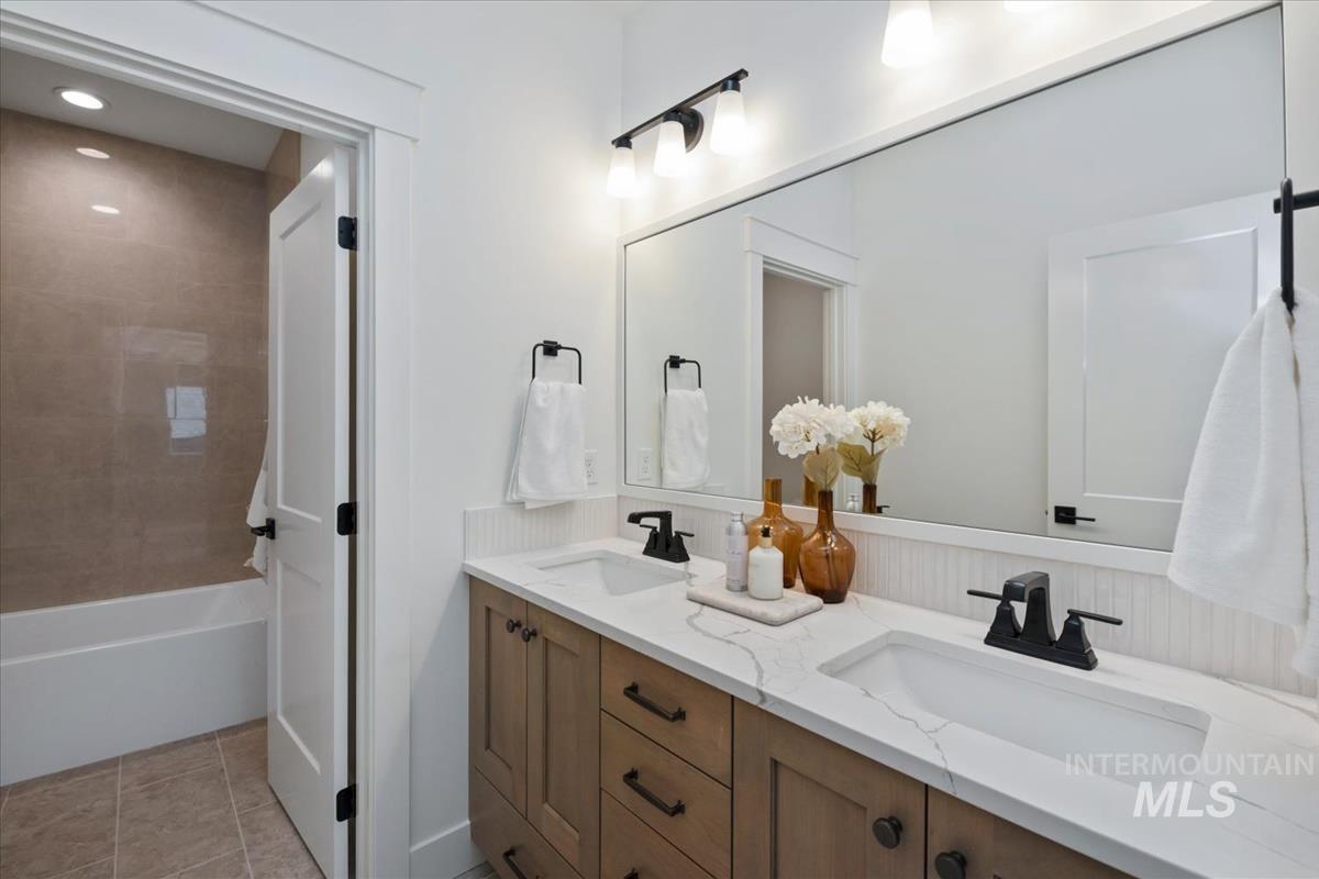 2136 N Palaestra Ave, Eagle, Idaho 83616, 4 Bedrooms, 3.5 Bathrooms, Residential For Sale, Price $969,900, 98965991