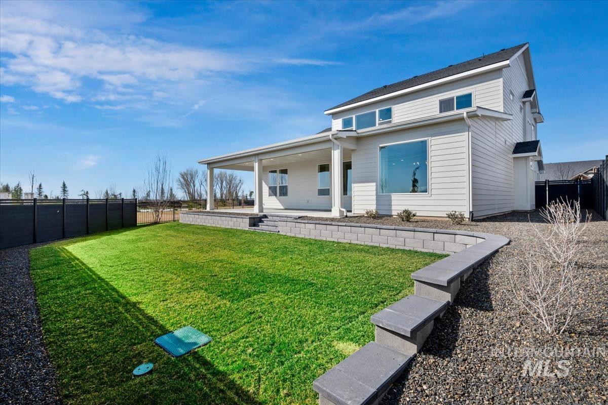 2136 N Palaestra Ave, Eagle, Idaho 83616, 4 Bedrooms, 3.5 Bathrooms, Residential For Sale, Price $969,900, 98965991