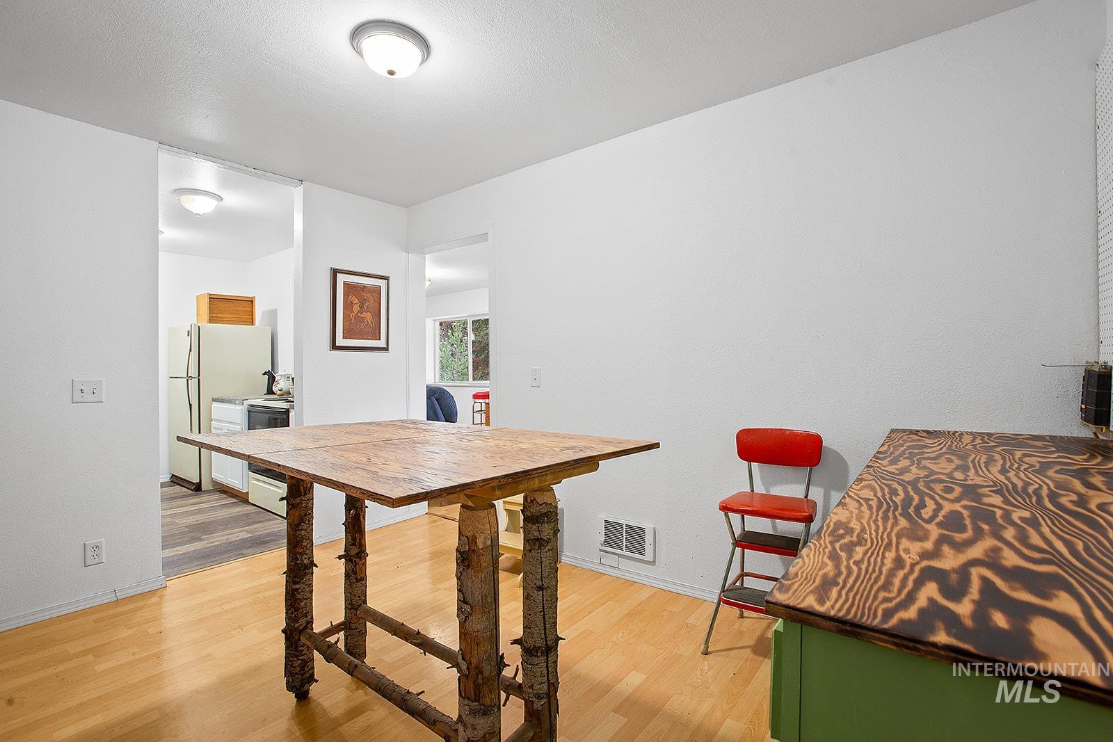 43406 Black Pine Drive, Winchester, Idaho 83555, 3 Bedrooms, 1 Bathroom, Residential For Sale, Price $559,000, 98965995