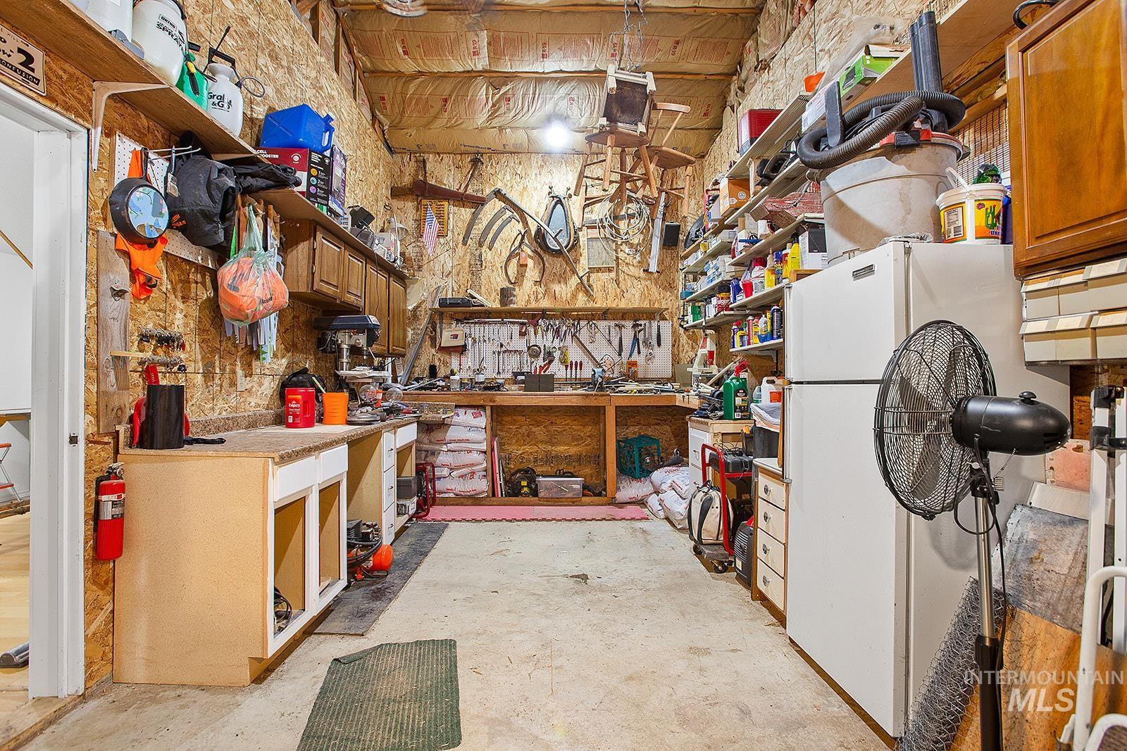 43406 Black Pine Drive, Winchester, Idaho 83555, 3 Bedrooms, 1 Bathroom, Residential For Sale, Price $559,000, 98965995