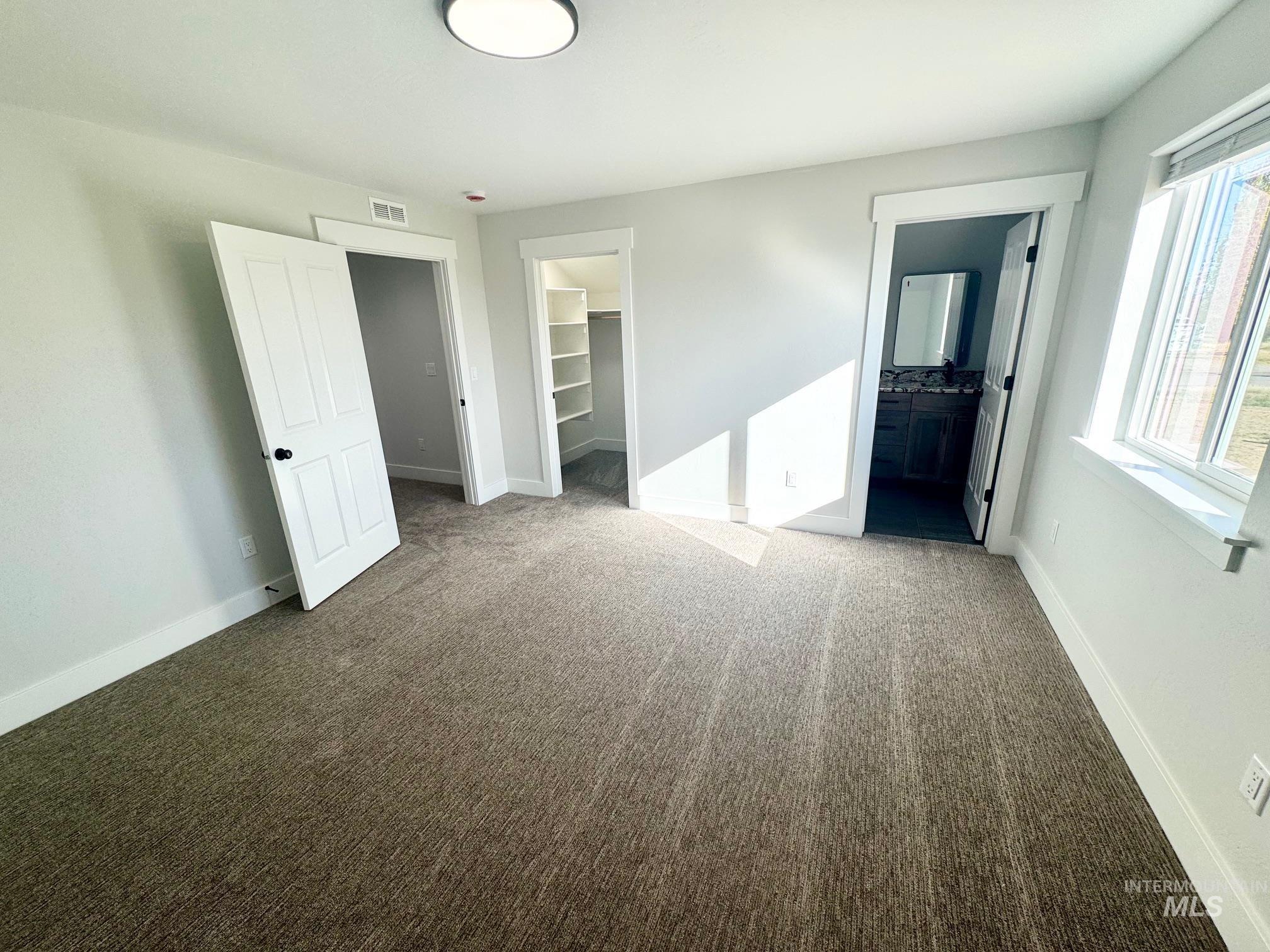 169 N 200 W, Rupert, Idaho 83350, 6 Bedrooms, 5 Bathrooms, Residential For Sale, Price $849,999,MLS 98966004