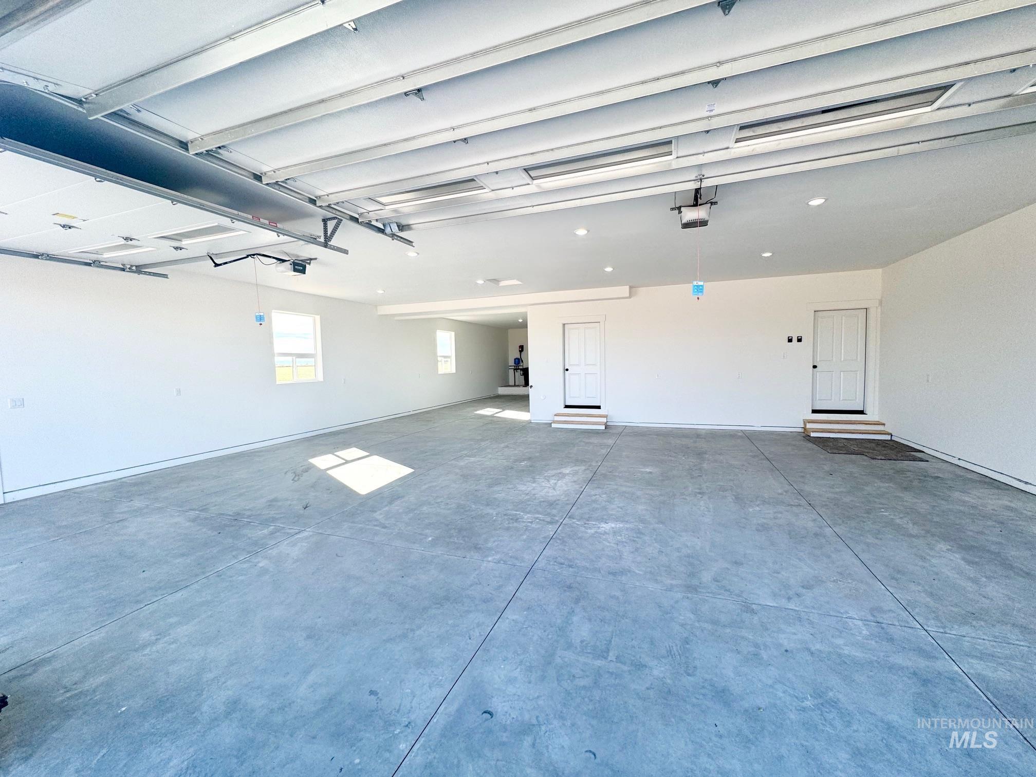 169 N 200 W, Rupert, Idaho 83350, 6 Bedrooms, 5 Bathrooms, Residential For Sale, Price $849,999,MLS 98966004