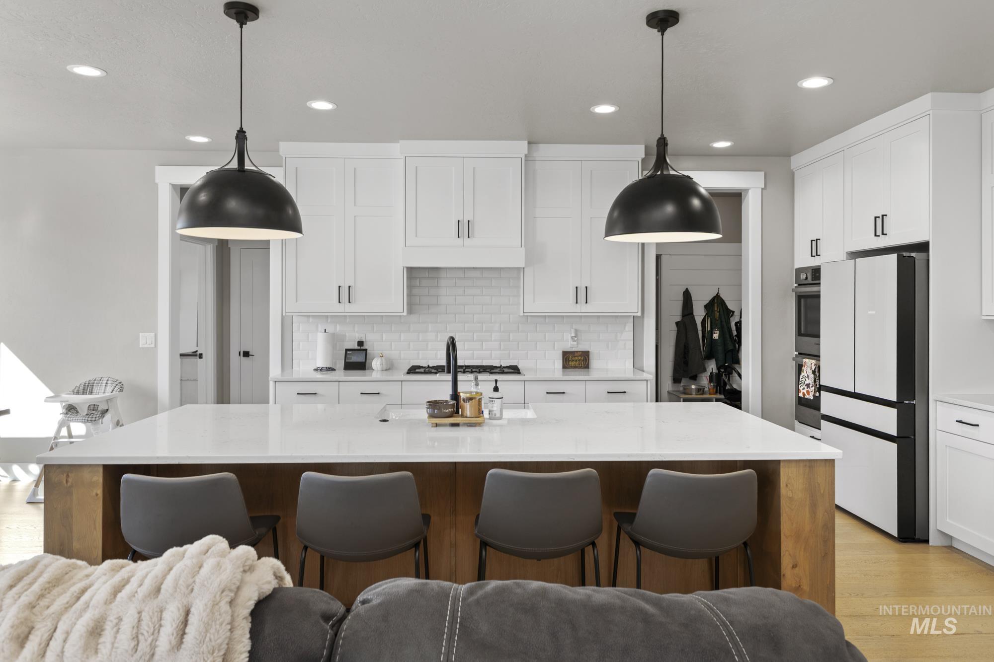 5747 N Bolsena Ave, Meridian, Idaho 83646, 4 Bedrooms, 3 Bathrooms, Residential For Sale, Price $774,767,MLS 98966026