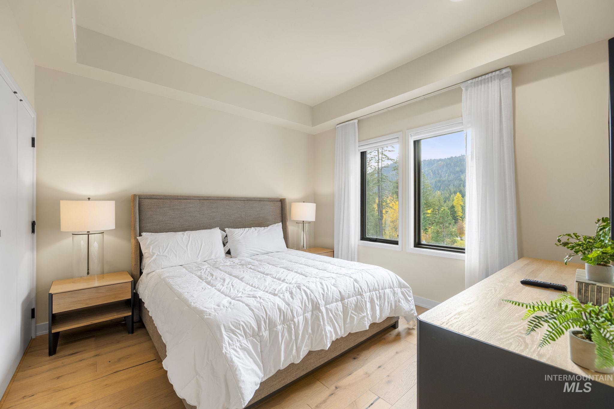 780 Village Drive, Donnelly, Idaho 83615, 2 Bedrooms, 2 Bathrooms, Residential For Sale, Price $962,000,MLS 98966033