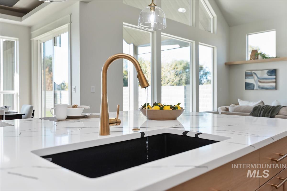 9973 S Peregrine Falcon Ave., Nampa, Idaho 83686, 3 Bedrooms, 3 Bathrooms, Residential For Sale, Price $929,900,MLS 98966034