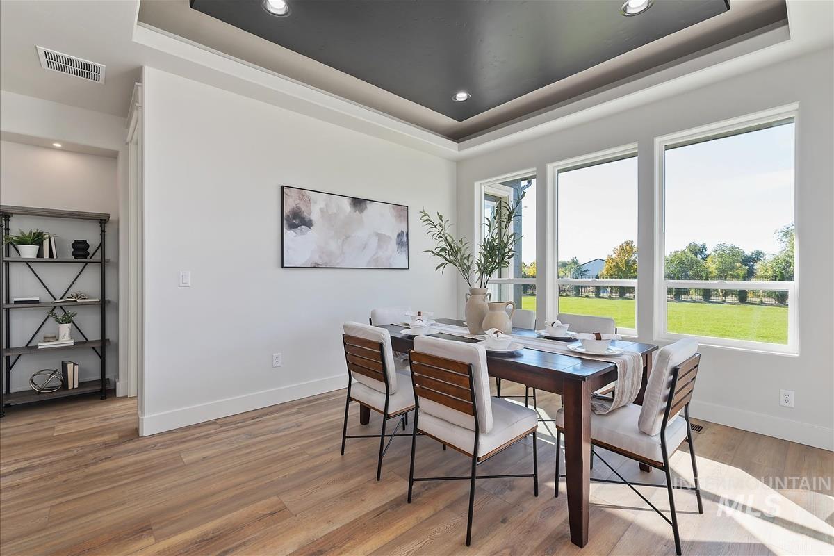 9973 S Peregrine Falcon Ave., Nampa, Idaho 83686, 3 Bedrooms, 3 Bathrooms, Residential For Sale, Price $929,900,MLS 98966034