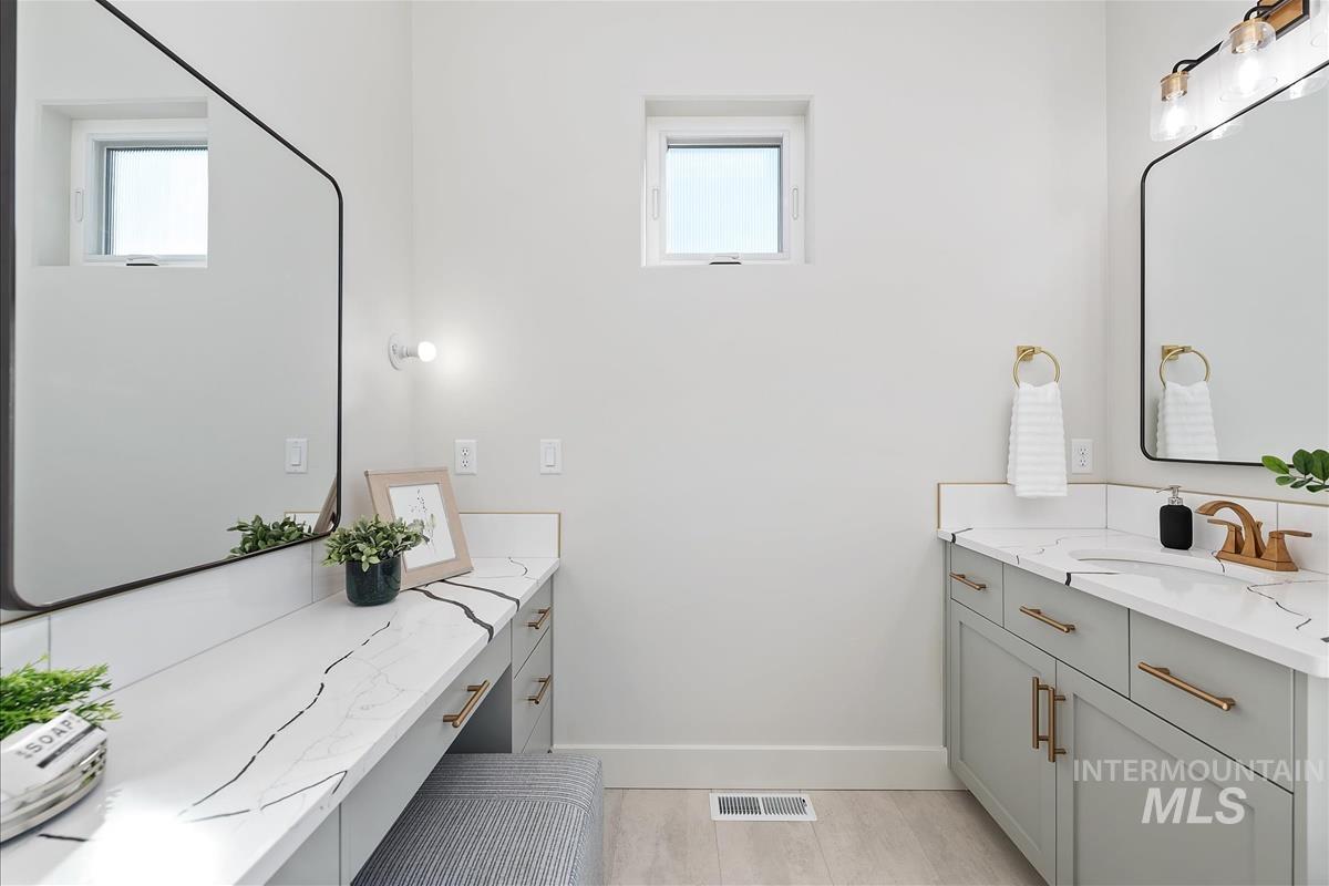 9973 S Peregrine Falcon Ave., Nampa, Idaho 83686, 3 Bedrooms, 3 Bathrooms, Residential For Sale, Price $929,900,MLS 98966034