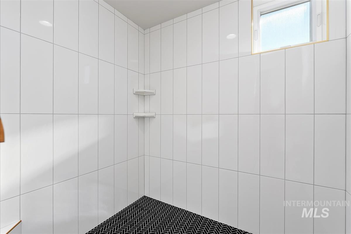 9973 S Peregrine Falcon Ave., Nampa, Idaho 83686, 3 Bedrooms, 3 Bathrooms, Residential For Sale, Price $929,900,MLS 98966034