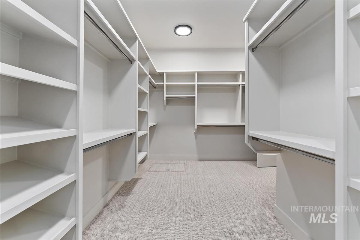 9973 S Peregrine Falcon Ave., Nampa, Idaho 83686, 3 Bedrooms, 3 Bathrooms, Residential For Sale, Price $929,900,MLS 98966034