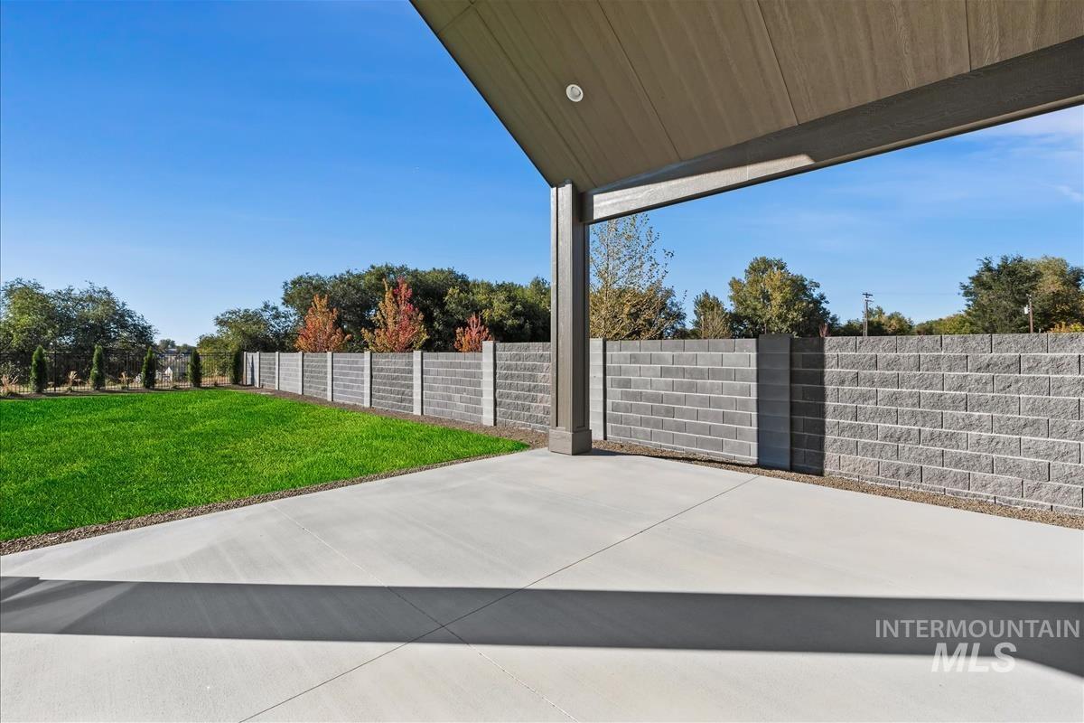 9973 S Peregrine Falcon Ave., Nampa, Idaho 83686, 3 Bedrooms, 3 Bathrooms, Residential For Sale, Price $929,900,MLS 98966034