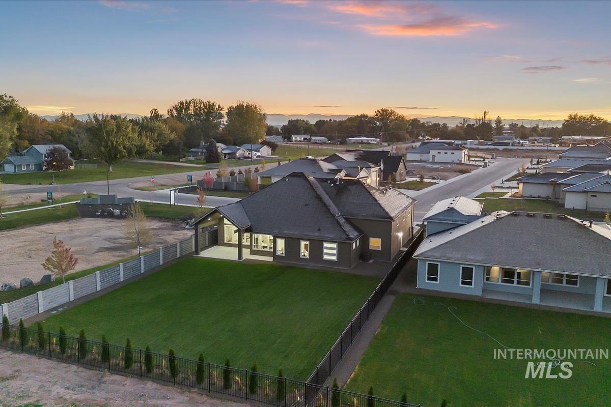 9973 S Peregrine Falcon Ave., Nampa, Idaho 83686, 3 Bedrooms, 3 Bathrooms, Residential For Sale, Price $929,900,MLS 98966034