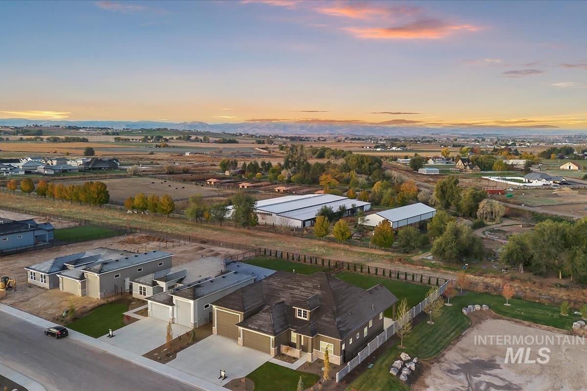 9973 S Peregrine Falcon Ave., Nampa, Idaho 83686, 3 Bedrooms, 3 Bathrooms, Residential For Sale, Price $929,900,MLS 98966034