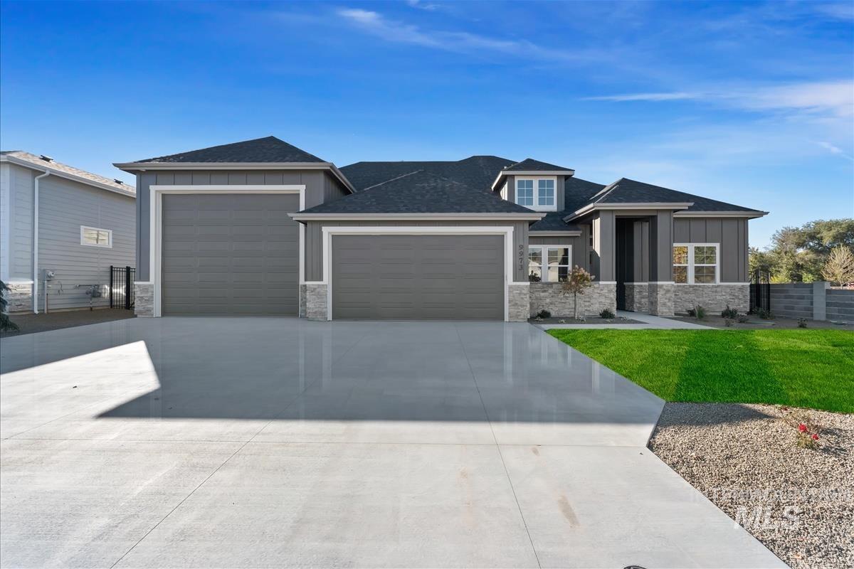 9973 S Peregrine Falcon Ave., Nampa, Idaho 83686, 3 Bedrooms, 3 Bathrooms, Residential For Sale, Price $929,900,MLS 98966034