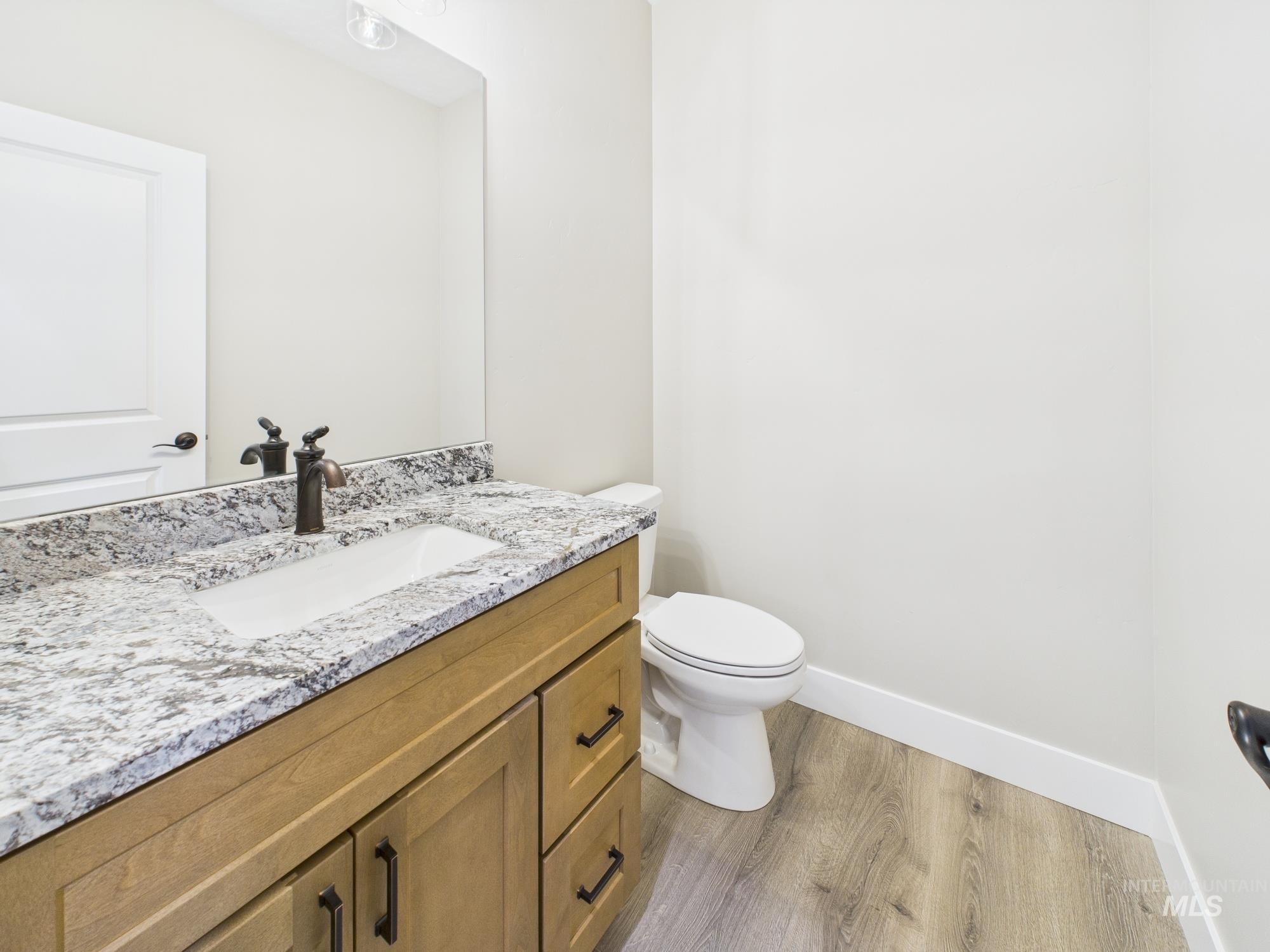 1910 Ruth Lane, Emmett, Idaho 83617, 4 Bedrooms, 2 Bathrooms, Residential For Sale, Price $894,900,MLS 98966044