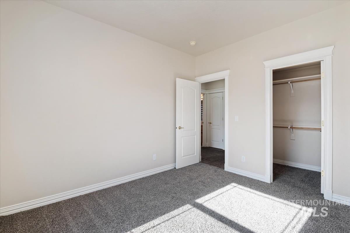 514 Crosspoint Ave, Nampa, Idaho 83686, 4 Bedrooms, 2.5 Bathrooms, Residential For Sale, Price $460,000,MLS 98966045