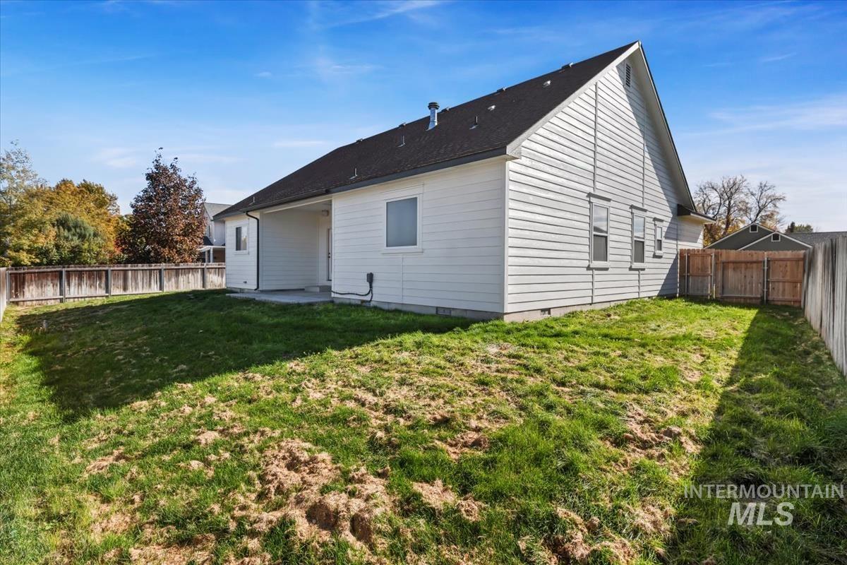 514 Crosspoint Ave, Nampa, Idaho 83686, 4 Bedrooms, 2.5 Bathrooms, Residential For Sale, Price $460,000,MLS 98966045
