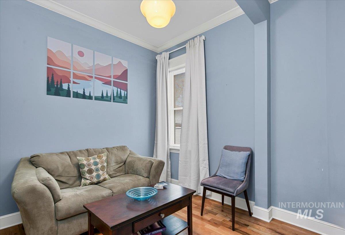 1010 W Hays St, Boise, Idaho 83702, 4 Bedrooms, 1.5 Bathrooms, Residential Income For Sale, Price $725,000, 98966053