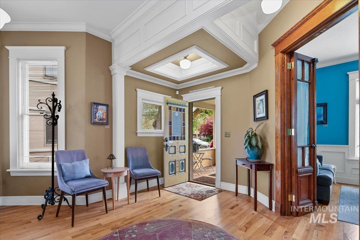 1010 W Hays St, Boise, Idaho 83702, 4 Bedrooms, 1.5 Bathrooms, Residential Income For Sale, Price $725,000, 98966053