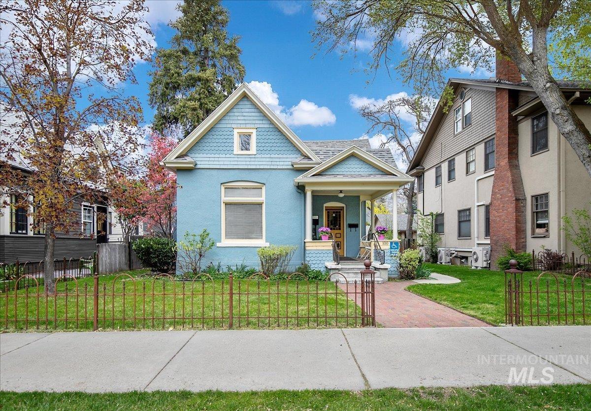 1010 W Hays St, Boise, Idaho 83702, 4 Rooms, Business/Commercial For Sale, Price $725,000, 98966054