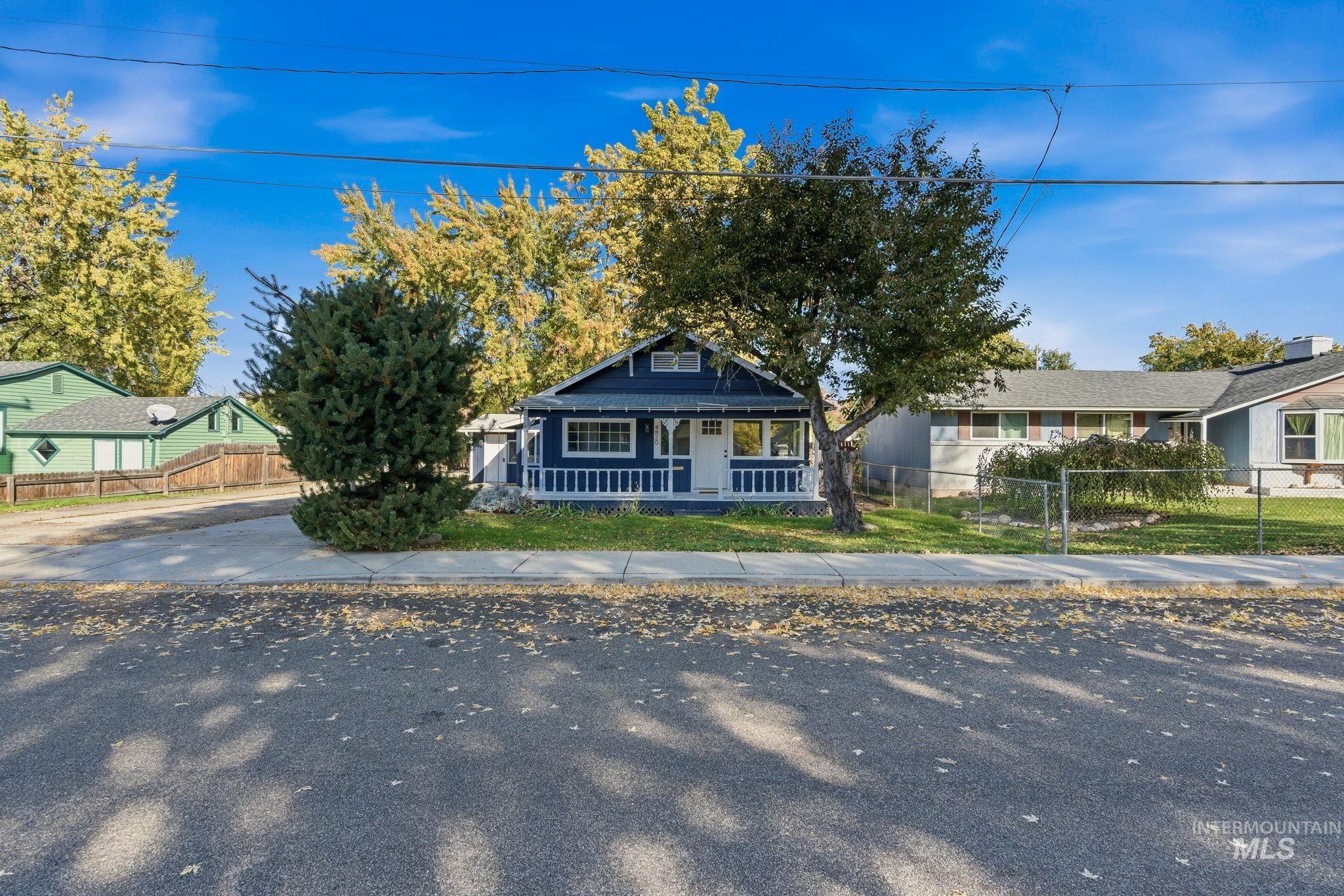 4820 Albion, Boise, Idaho 83705, 3 Bedrooms, 1 Bathroom, Residential For Sale, Price $499,990,MLS 98966058