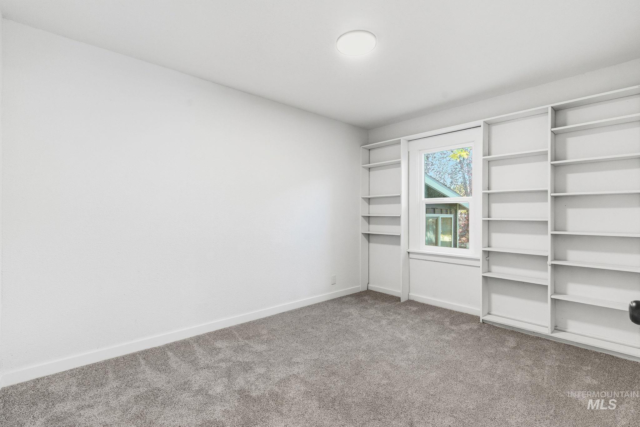 4820 Albion, Boise, Idaho 83705, 3 Bedrooms, 1 Bathroom, Residential For Sale, Price $499,990,MLS 98966058