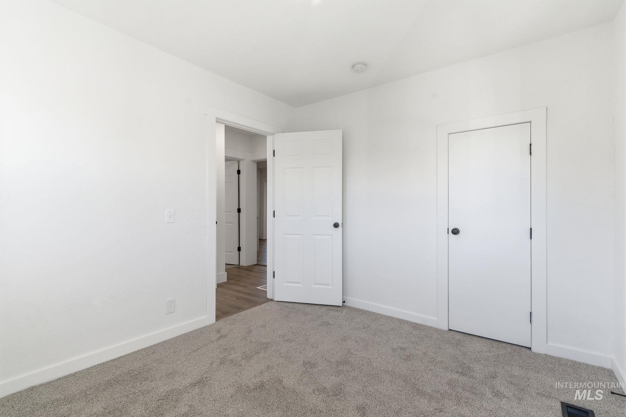 4820 Albion, Boise, Idaho 83705, 3 Bedrooms, 1 Bathroom, Residential For Sale, Price $499,990,MLS 98966058