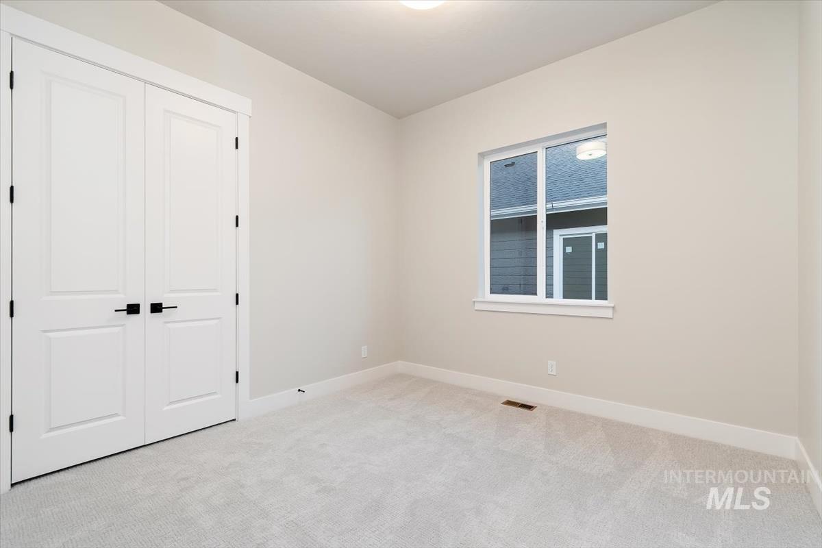 2147 E Blakehurst Ave., Kuna, Idaho 83634, 3 Bedrooms, 3 Bathrooms, Residential For Sale, Price $794,880,MLS 98966070