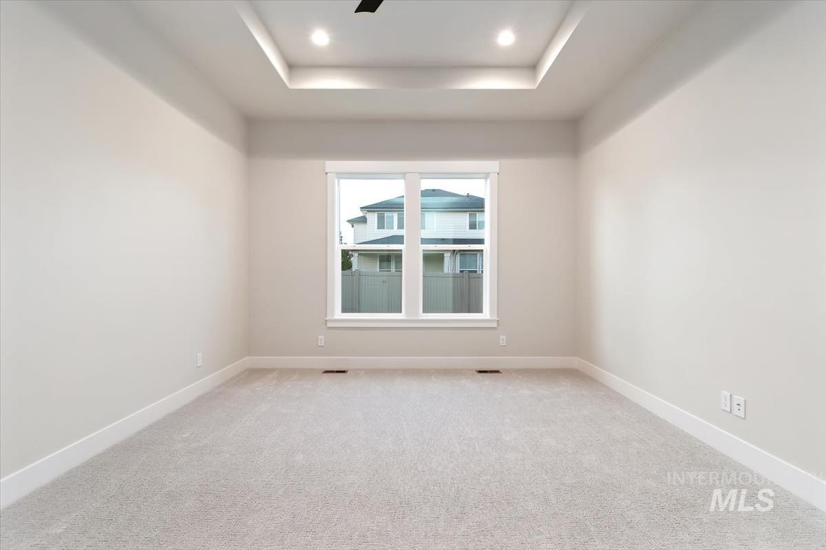 2147 E Blakehurst Ave., Kuna, Idaho 83634, 3 Bedrooms, 3 Bathrooms, Residential For Sale, Price $799,880,MLS 98966070