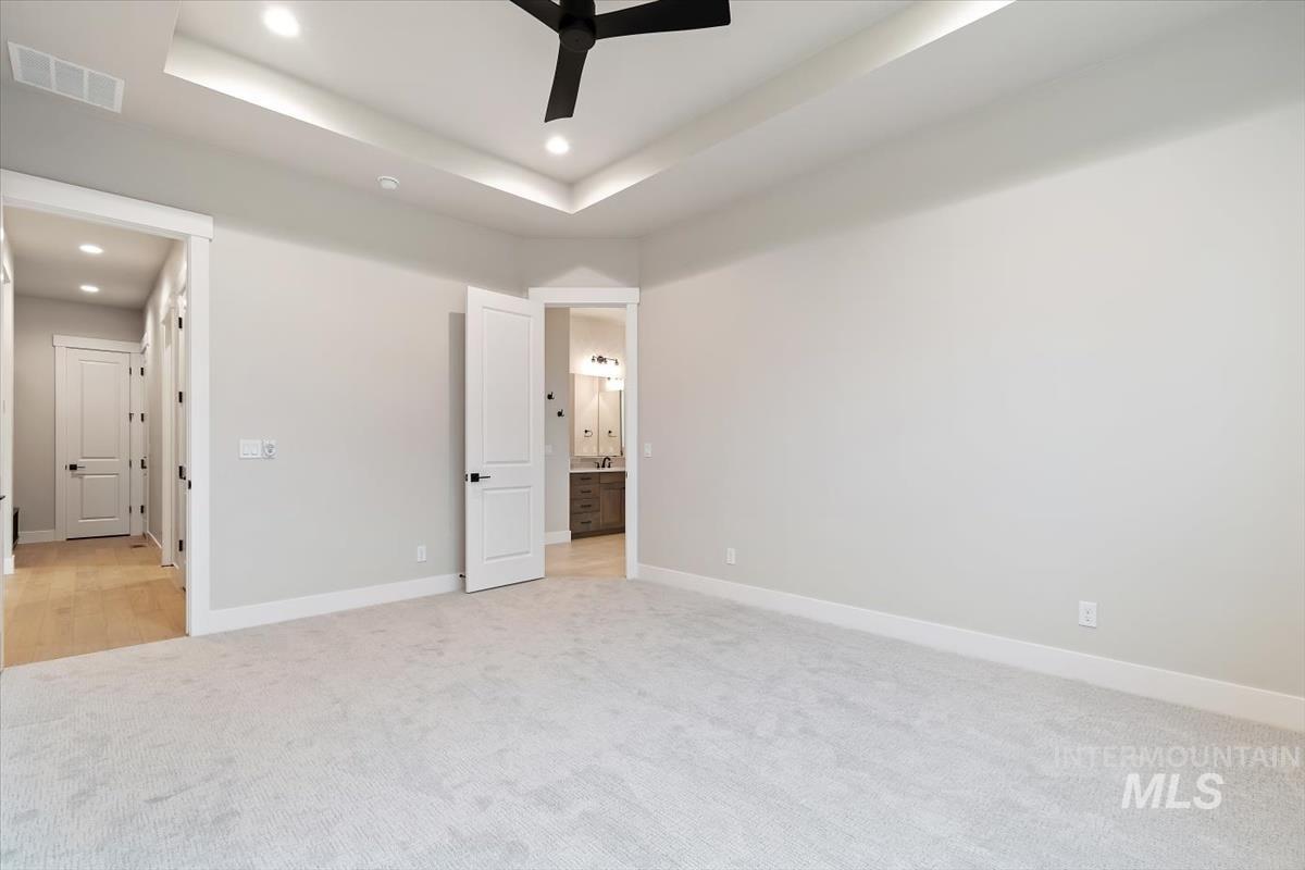 2147 E Blakehurst Ave., Kuna, Idaho 83634, 3 Bedrooms, 3 Bathrooms, Residential For Sale, Price $799,880,MLS 98966070