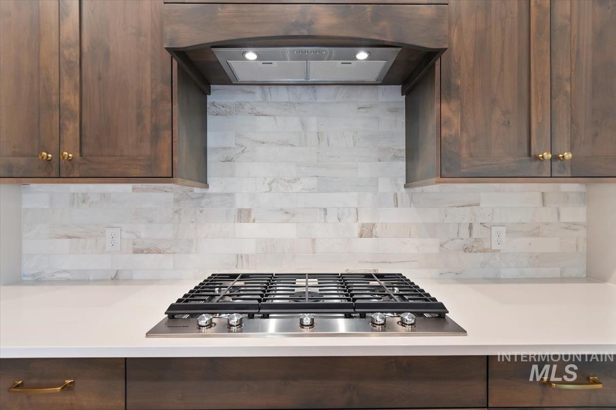 2147 E Blakehurst Ave., Kuna, Idaho 83634, 3 Bedrooms, 3 Bathrooms, Residential For Sale, Price $794,880,MLS 98966070