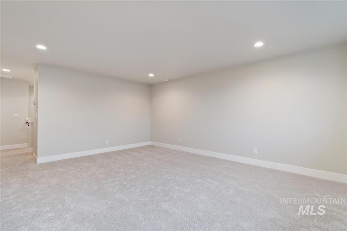 2147 E Blakehurst Ave., Kuna, Idaho 83634, 3 Bedrooms, 3 Bathrooms, Residential For Sale, Price $799,880, 98966070