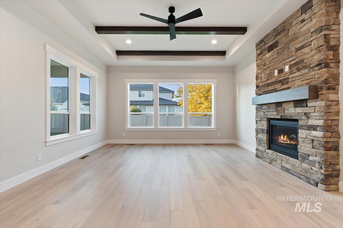 2147 E Blakehurst Ave., Kuna, Idaho 83634, 3 Bedrooms, 3 Bathrooms, Residential For Sale, Price $787,880, 98966070