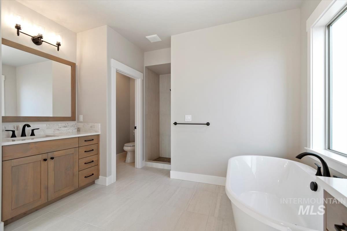 797 W Buroak Dr., Meridian, Idaho 83642, 4 Bedrooms, 3 Bathrooms, Residential For Sale, Price $776,880,MLS 98966075