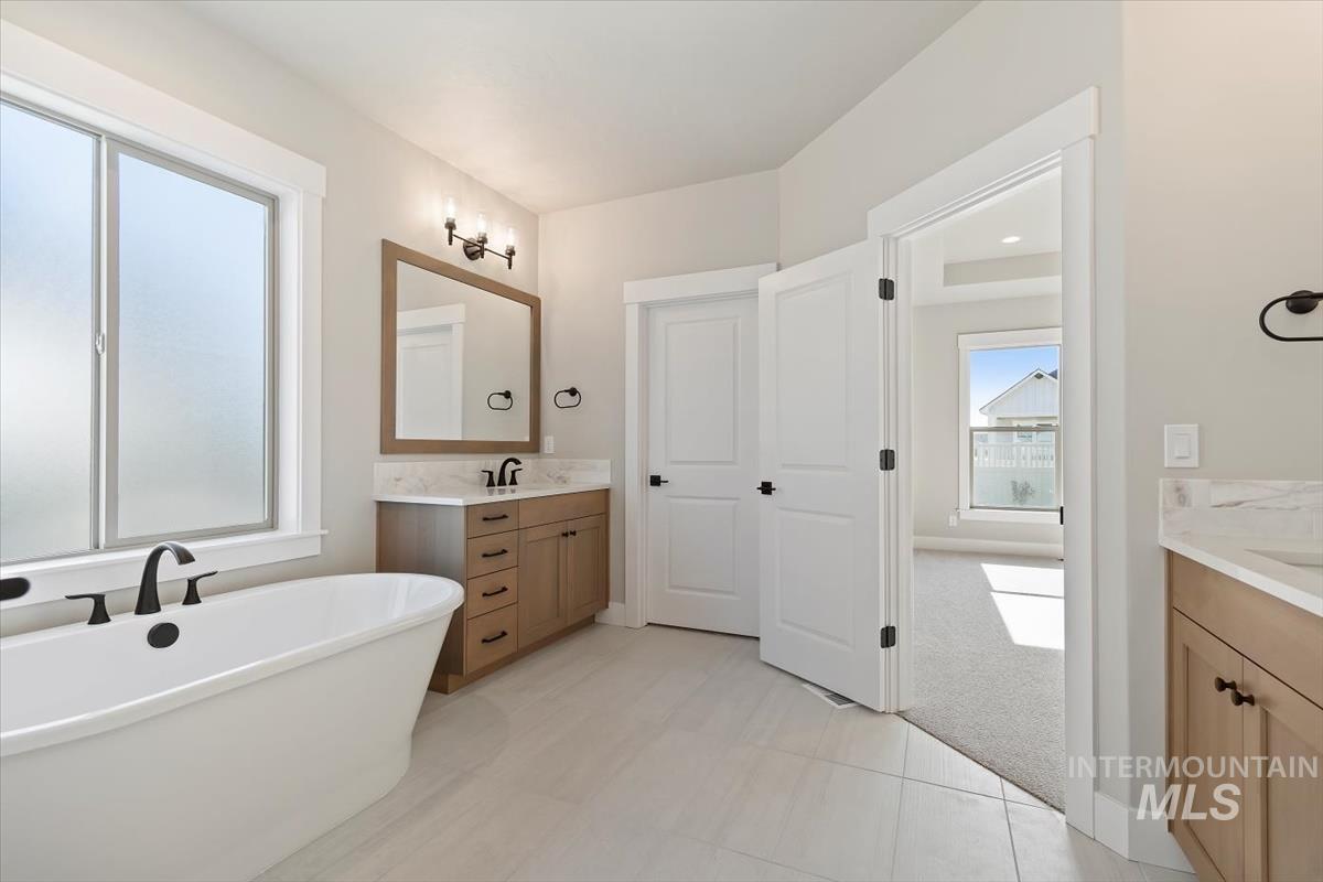 797 W Buroak Dr., Meridian, Idaho 83642, 4 Bedrooms, 3 Bathrooms, Residential For Sale, Price $776,880,MLS 98966075