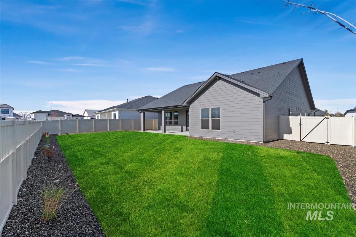 797 W Buroak Dr., Meridian, Idaho 83642, 4 Bedrooms, 3 Bathrooms, Residential For Sale, Price $776,880,MLS 98966075