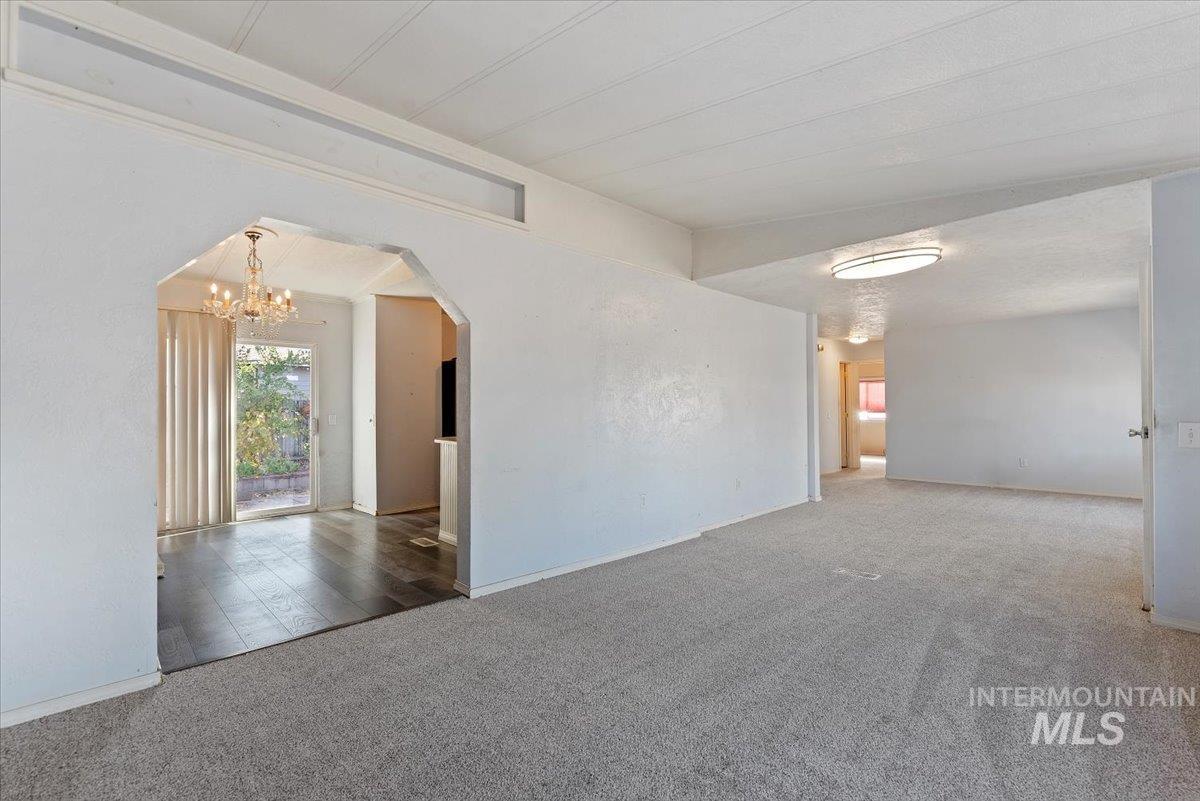 1810 E Sherman, Nampa, Idaho 83686, 3 Bedrooms, 2 Bathrooms, Residential For Sale, Price $285,000,MLS 98966087