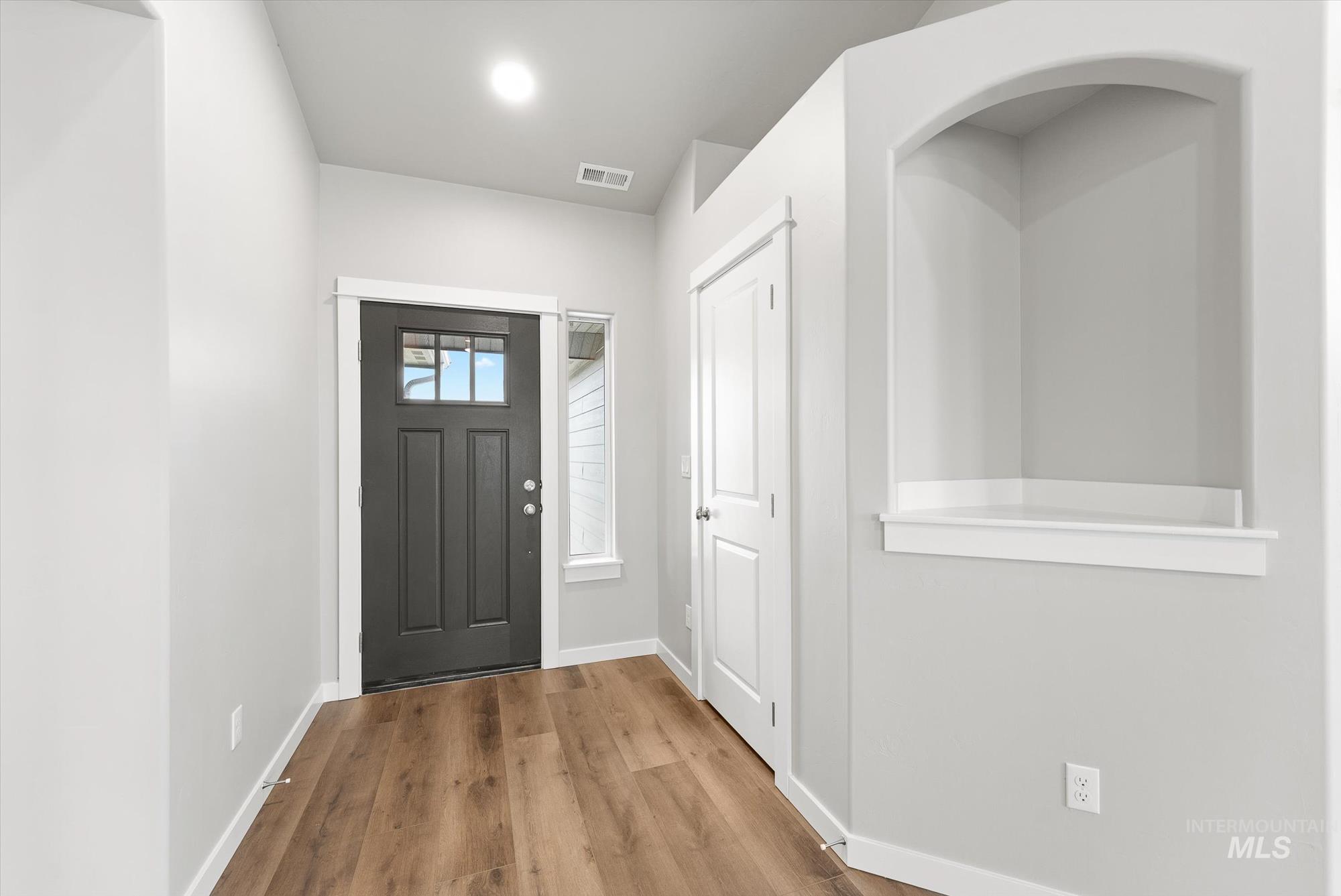 17240 N Sendoa Pl., Nampa, Idaho 83687, 4 Bedrooms, 2 Bathrooms, Residential For Sale, Price $493,990,MLS 98966090